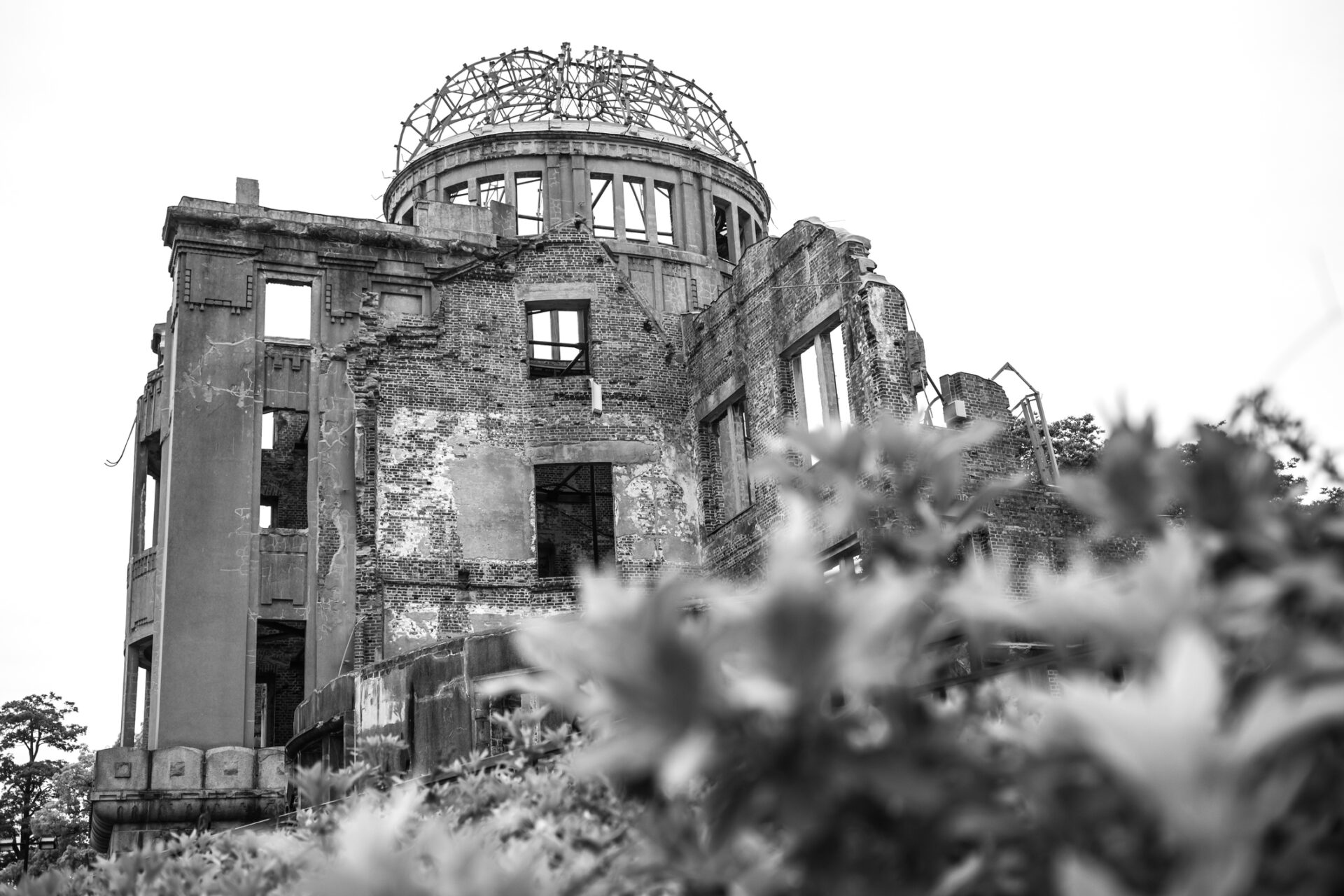 Just Essays: Reflections on the atomic destruction of Hiroshima and the present nuclear resurgence